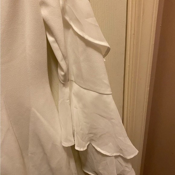 Calvin Klein Women's Off- White Dress with Ruffle Sleeves Sz 4 NWT - Picture 14 of 14